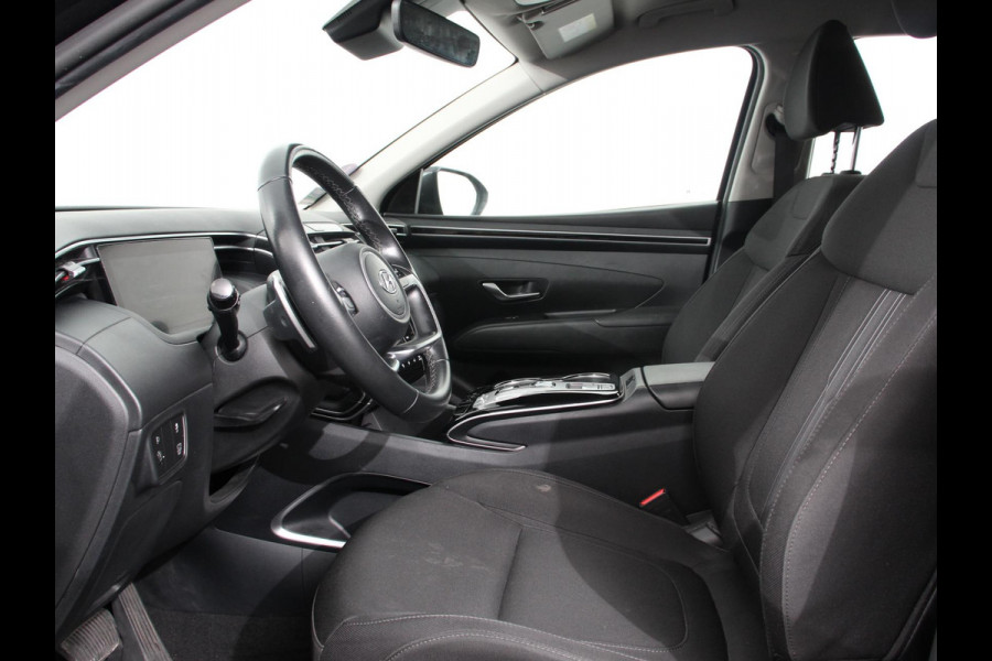 Hyundai Tucson 1.6 T-GDI HEV Comfort Climate control Adaptieve cruise control Parkeersensoren Achteruitrijcamera Navigatie Voorstoelen verwarmd Apple Carplay/ Android Auto