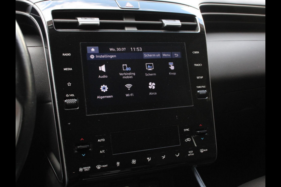 Hyundai Tucson 1.6 T-GDI HEV Comfort Climate control Adaptieve cruise control Parkeersensoren Achteruitrijcamera Navigatie Voorstoelen verwarmd Apple Carplay/ Android Auto
