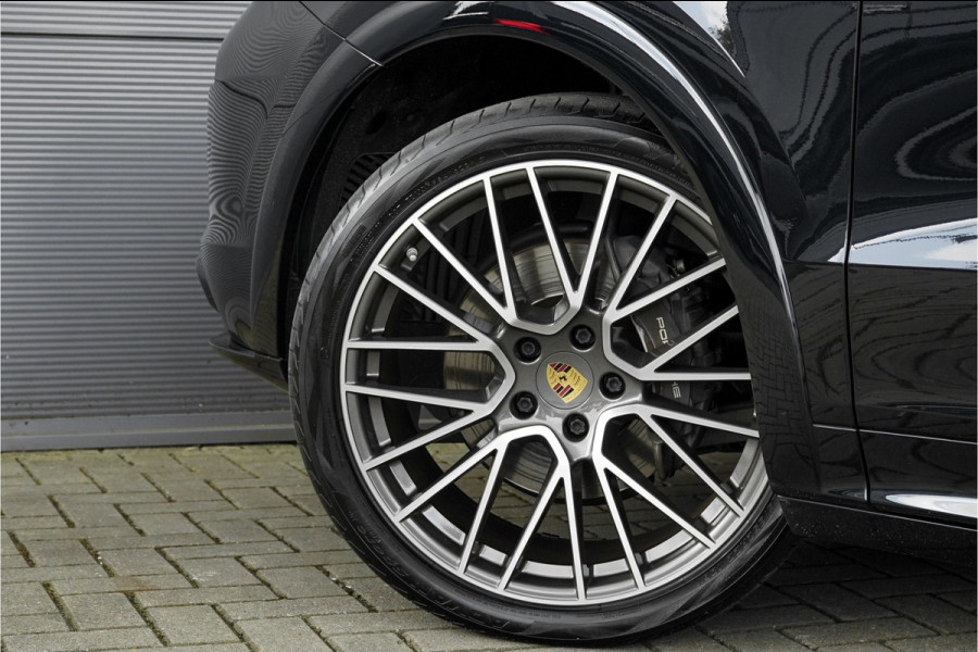 Porsche Cayenne Coupé 3.0 E-Hybrid Sport Design 360° Camera 22" Ori NL
