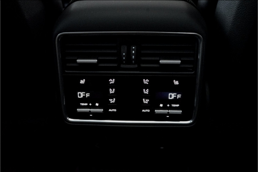 Porsche Cayenne Coupé 3.0 E-Hybrid Sport Design 360° Camera 22" Ori NL