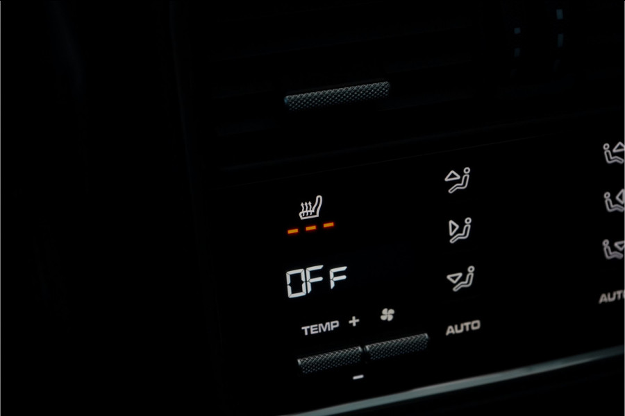 Porsche Cayenne Coupé 3.0 E-Hybrid Sport Design 360° Camera 22" Ori NL