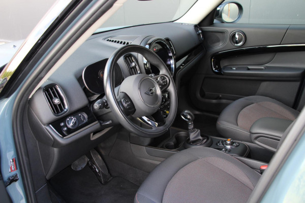 MINI Countryman Cooper S E ALL4 | Navi | LED | Colour Line Carbon Black