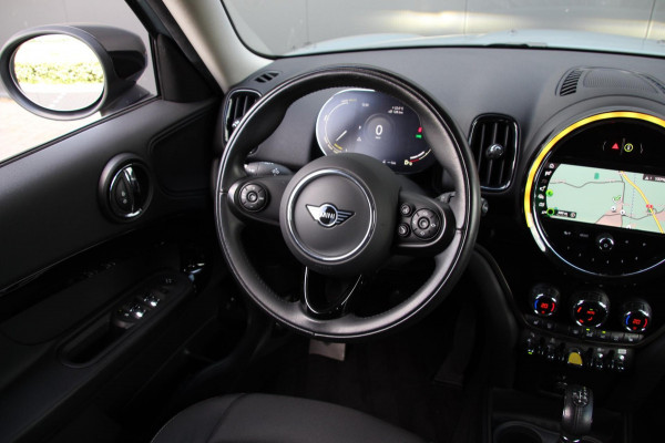 MINI Countryman Cooper S E ALL4 | Navi | LED | Colour Line Carbon Black