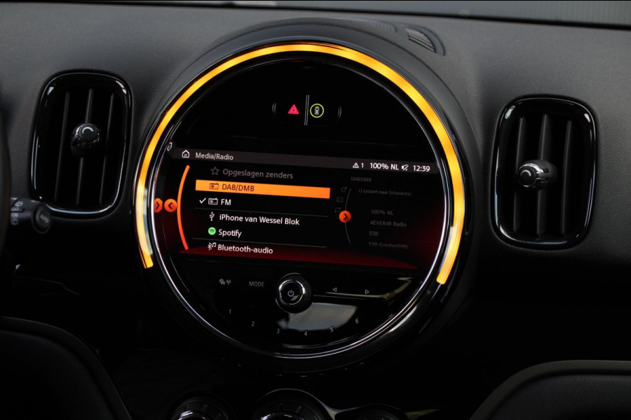 MINI Countryman Cooper S E ALL4 | Navi | LED | Colour Line Carbon Black