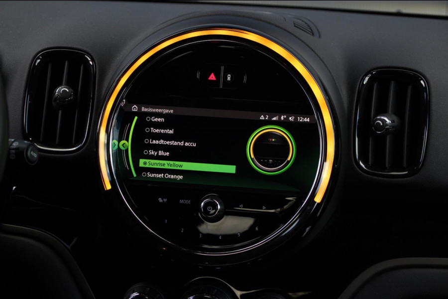 MINI Countryman Cooper S E ALL4 | Navi | LED | Colour Line Carbon Black