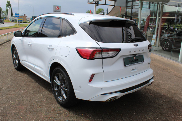 Ford Kuga 2.5 PHEV ST-Line X , In nieuw staat , Hoge Zit en veel comfort Climate control , Navigatie , Camera ,Stoel en voorruit verwarming Parkeersensoren rondom , Elek.bestuurstoel 1500kg trekgewicht