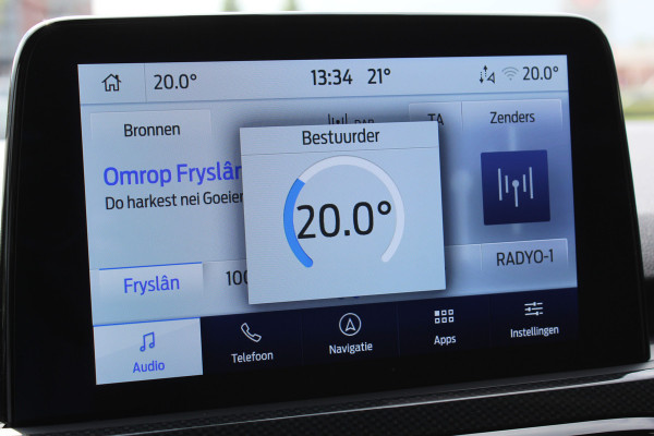 Ford Kuga 2.5 PHEV ST-Line X , In nieuw staat , Hoge Zit en veel comfort Climate control , Navigatie , Camera ,Stoel en voorruit verwarming Parkeersensoren rondom , Elek.bestuurstoel 1500kg trekgewicht