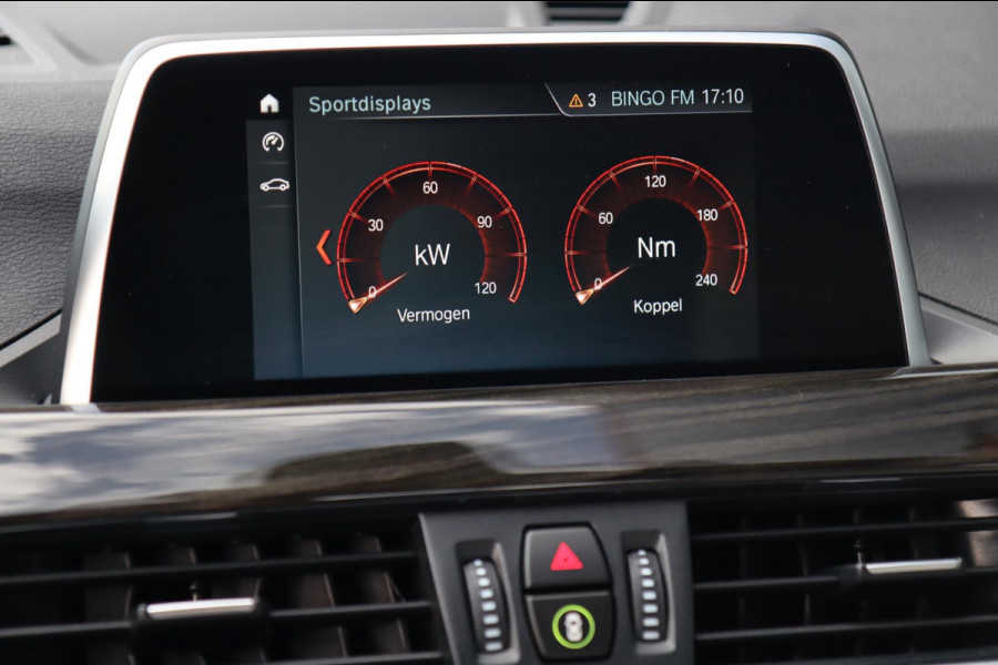 BMW X1 SDrive18i / LED / NAVI / CRUISE / LEDER / 100% DEALERONDERHOUDEN