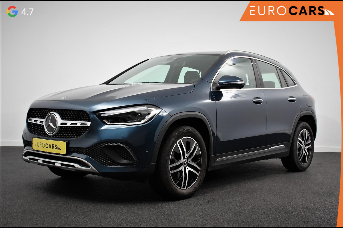 Mercedes-Benz GLA 200 163pk Automaat Progressive Mercedes-Benz GLA-klasse 200 Progressive | Navigatie | Panorama Dak | Camera | Cruise Control | LED Matrix | DAB | Memomy Stoel |