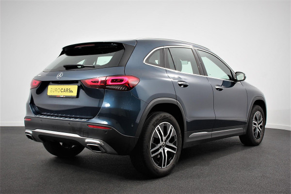 Mercedes-Benz GLA 200 163pk Automaat Progressive Mercedes-Benz GLA-klasse 200 Progressive | Navigatie | Panorama Dak | Camera | Cruise Control | LED Matrix | DAB | Memomy Stoel |