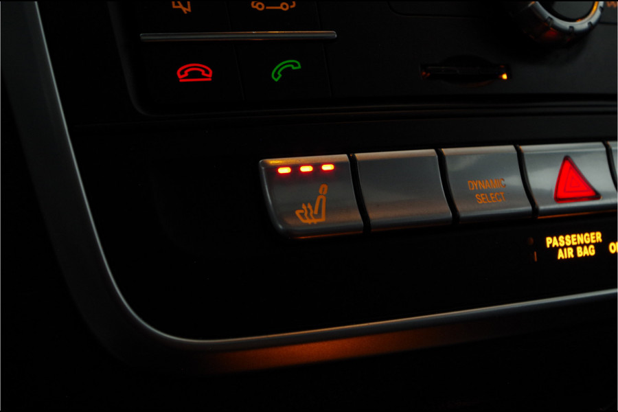 Mercedes-Benz CLA-Klasse Shooting Brake 180 AMG Line > Pano.Schuif/Trekhaak/Camera/8,0 Inch display/LED High Performance