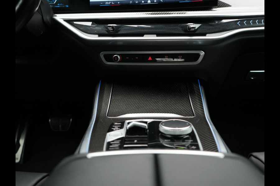 BMW X5 xDrive50e M Sport Plug In Hybrid 490pk Dealer O.H PHEV | Head Up | 360 Camera | Adaptive Cruise | Individual Lederen Comfortstoelen Memory & Verwarmd | Apple Carplay | Widescreen Navigatie | Carbon Interieur | Luchtvering | Front Assist |