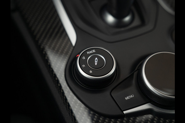 Alfa Romeo Stelvio 2.9 V6 AWD Quadrifoglio | Harman/Kardon | CarPlay | Adapt. cruise