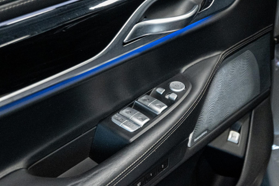 BMW 7 Serie 745e High Executive *M-Sport / Bowers & Wilkins / Actieve-Besturing / Soft-Close / Stoelventilatie / Schuif-/kanteldak*