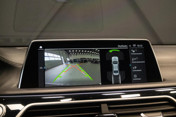 BMW 7 Serie 745e High Executive *M-Sport / Bowers & Wilkins / Actieve-Besturing / Soft-Close / Stoelventilatie / Schuif-/kanteldak*