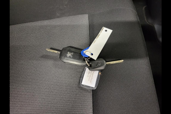 Peugeot Expert 2.0BlueHDI L3/H1 Dubbele Cabine met dubbele schuifdeur Euro 6!
