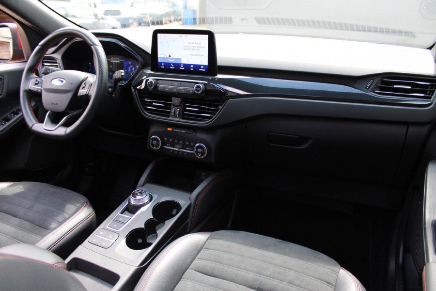 Ford Kuga 2.5 PHEV ST-Line X | Panoramadak | Head-up | BLIS | Winterpack | Trekhaak | B&O
