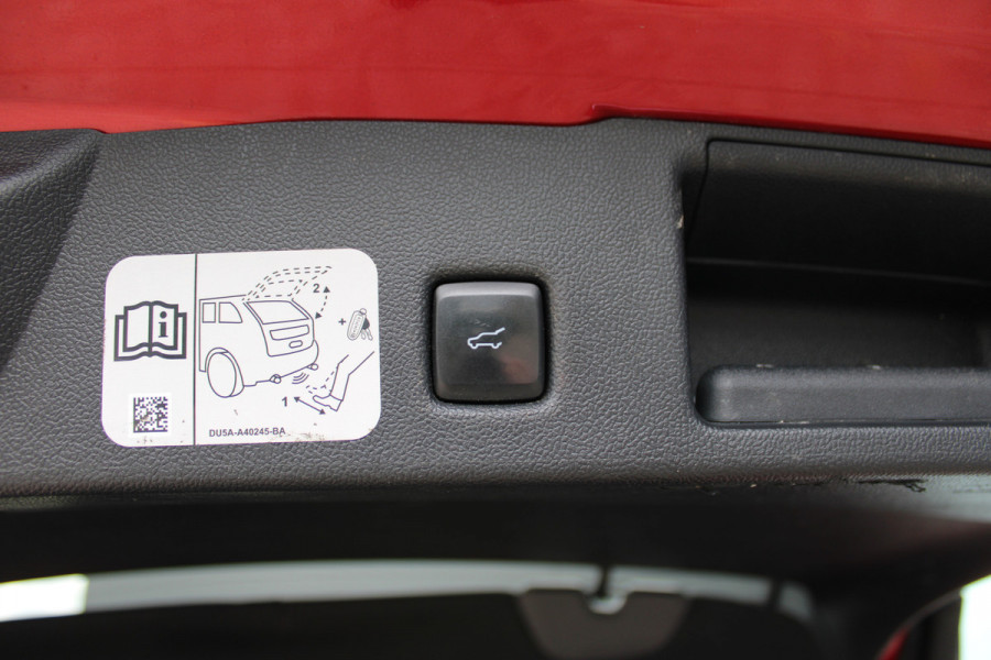Ford Kuga 2.5 PHEV ST-Line X | Panoramadak | Head-up | BLIS | Winterpack | Trekhaak | B&O