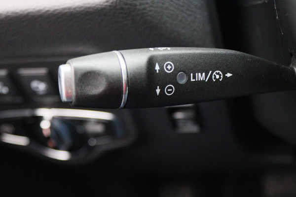 Mercedes-Benz X-Klasse 350 d 4-MATIC Power 5-Zits, Leer, 360° Camera, Elektrische Stoelen, 3500KG Trekhaak, LED, 18''