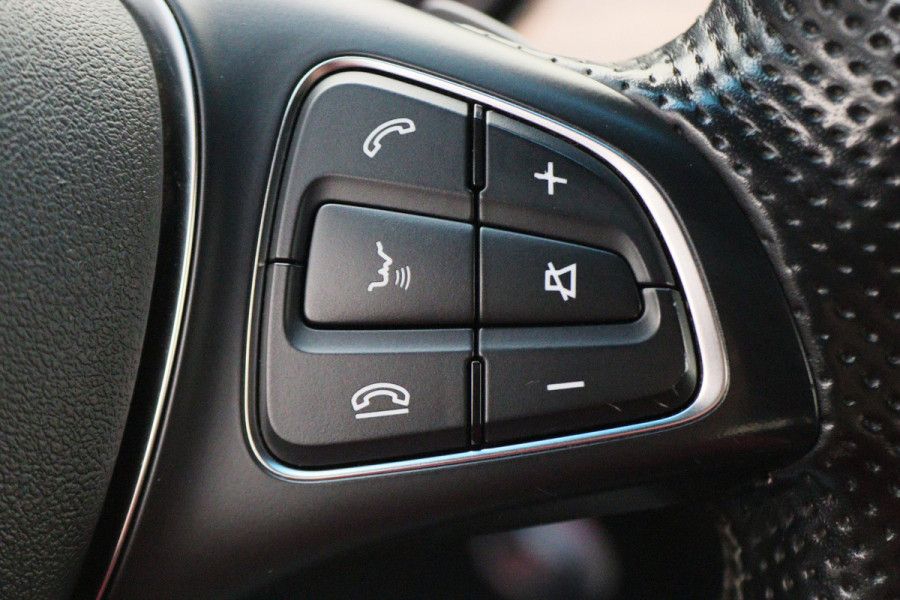 Mercedes-Benz X-Klasse 350 d 4-MATIC Power 5-Zits, Leer, 360° Camera, Elektrische Stoelen, 3500KG Trekhaak, LED, 18''