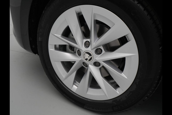 Škoda Octavia Combi 1.5 TSI 115pk Business Edition Plus Navigatie Camera Clima Cruise 198