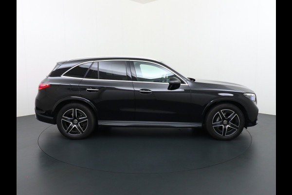Mercedes-Benz GLC 300 e 4MATIC AMG Line | Luchtvering Achterasbesturing Trekhaak Burmester HUD Memory