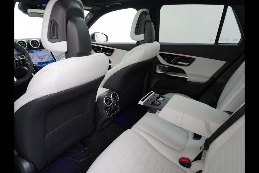 Mercedes-Benz GLC 300 e 4MATIC AMG Line | Luchtvering Achterasbesturing Trekhaak Burmester HUD Memory