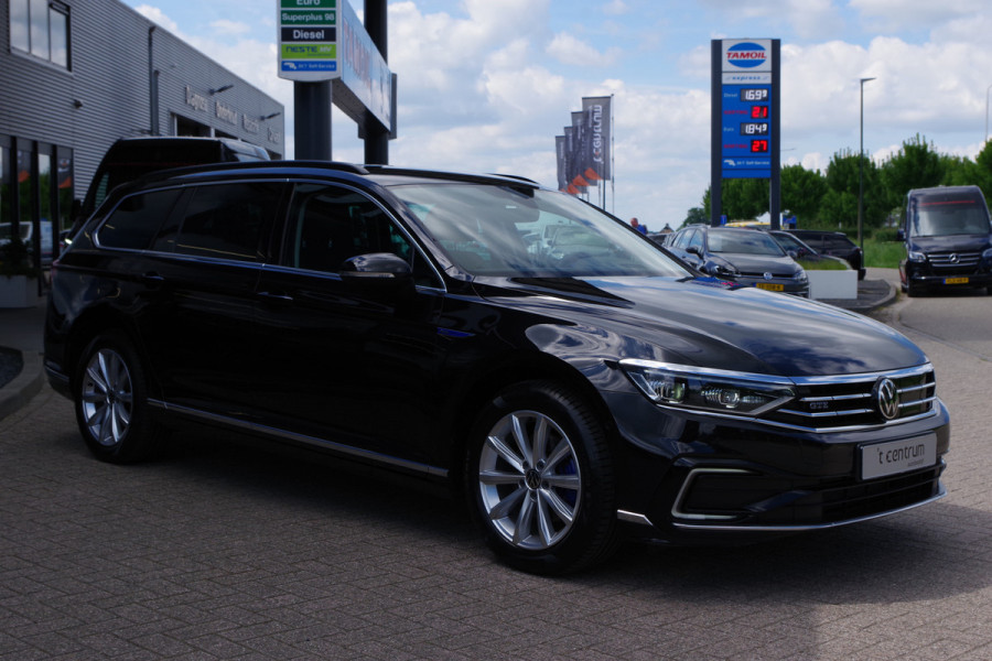 Volkswagen Passat Variant 1.4 TSI PHEV GTE 218 PK BNS, Trekhaak, IQ-LED, Adap. Cruise Control, Camera, Massage