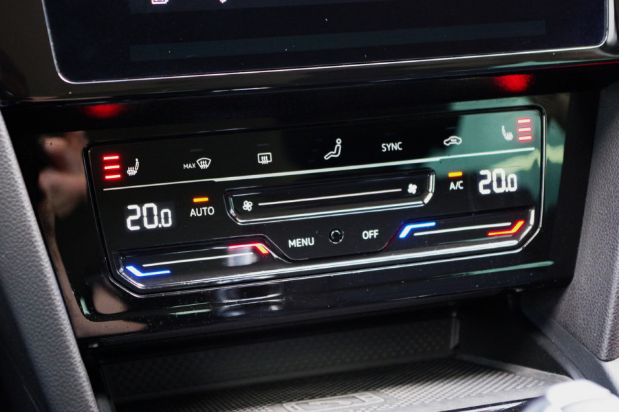 Volkswagen Passat Variant 1.4 TSI PHEV GTE 218 PK BNS, Trekhaak, IQ-LED, Adap. Cruise Control, Camera, Massage