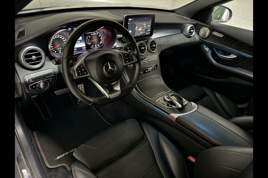 Mercedes-Benz C-Klasse AMG 43 4MATIC Pano Burmester Camera Cruise