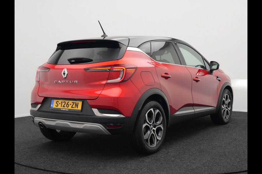 Renault Captur 1.3 TCe 140 Intens Automaat 141pk | Apple Carplay | Sportstoelen | Navigatie | Camera | DAB | L.M. 18" | Cruise Control |