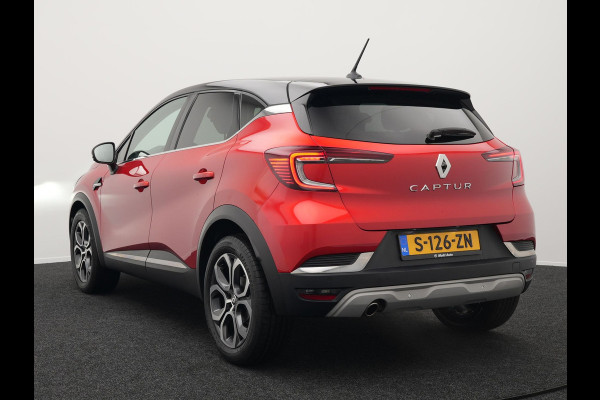Renault Captur 1.3 TCe 140 Intens Automaat 141pk | Apple Carplay | Sportstoelen | Navigatie | Camera | DAB | L.M. 18" | Cruise Control |