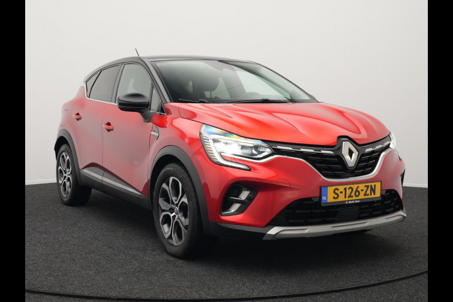 Renault Captur 1.3 TCe 140 Intens Automaat 141pk | Apple Carplay | Sportstoelen | Navigatie | Camera | DAB | L.M. 18" | Cruise Control |