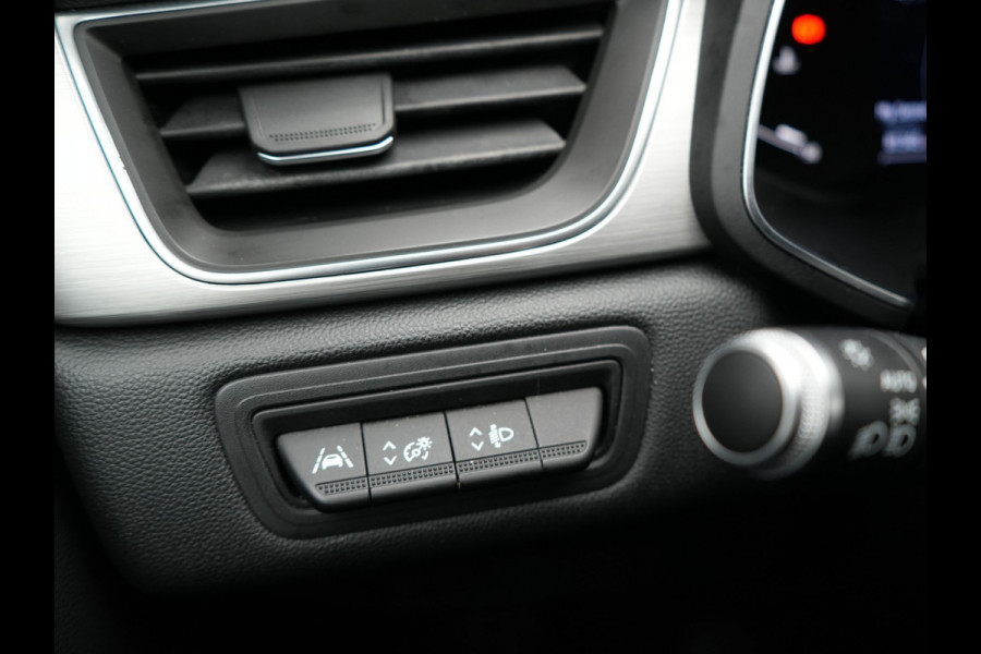 Renault Captur 1.3 TCe 140 Intens Automaat 141pk | Apple Carplay | Sportstoelen | Navigatie | Camera | DAB | L.M. 18" | Cruise Control |
