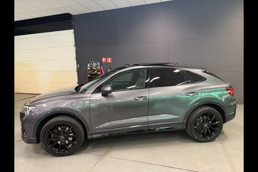 Audi Q3 Sportback 45 TFSI e 3X S-LINE BLACKLINE 20'' PANO/STOEL-M/V-COCKPIT/SONOS/CAM/DAB/CARPLAY/LED///