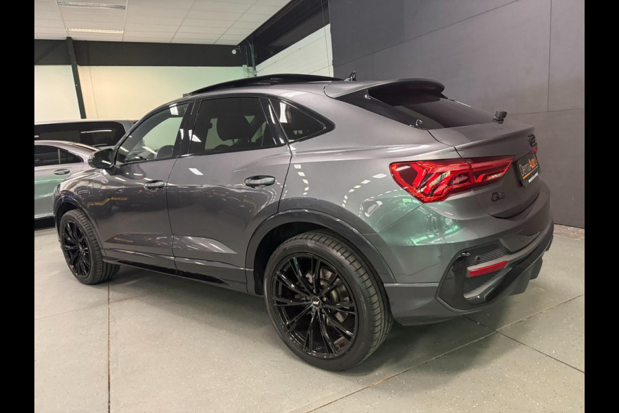 Audi Q3 Sportback 45 TFSI e 3X S-LINE BLACKLINE 20'' PANO/STOEL-M/V-COCKPIT/SONOS/CAM/DAB/CARPLAY/LED///