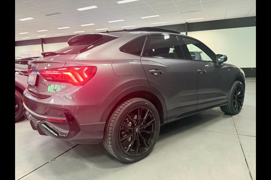 Audi Q3 Sportback 45 TFSI e 3X S-LINE BLACKLINE 20'' PANO/STOEL-M/V-COCKPIT/SONOS/CAM/DAB/CARPLAY/LED///