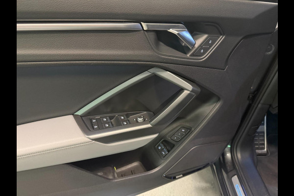 Audi Q3 Sportback 45 TFSI e 3X S-LINE BLACKLINE 20'' PANO/STOEL-M/V-COCKPIT/SONOS/CAM/DAB/CARPLAY/LED///