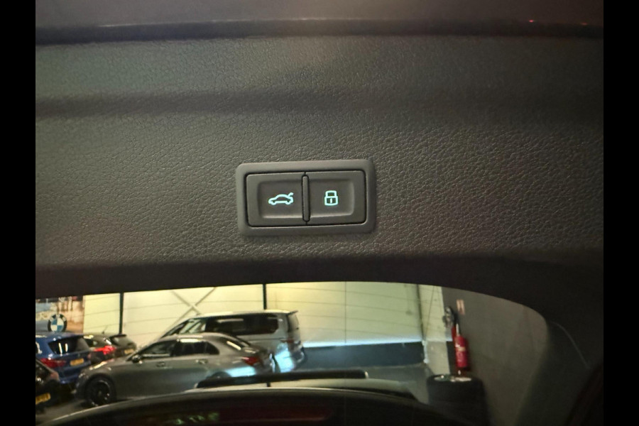 Audi Q3 Sportback 45 TFSI e 3X S-LINE BLACKLINE 20'' PANO/STOEL-M/V-COCKPIT/SONOS/CAM/DAB/CARPLAY/LED///