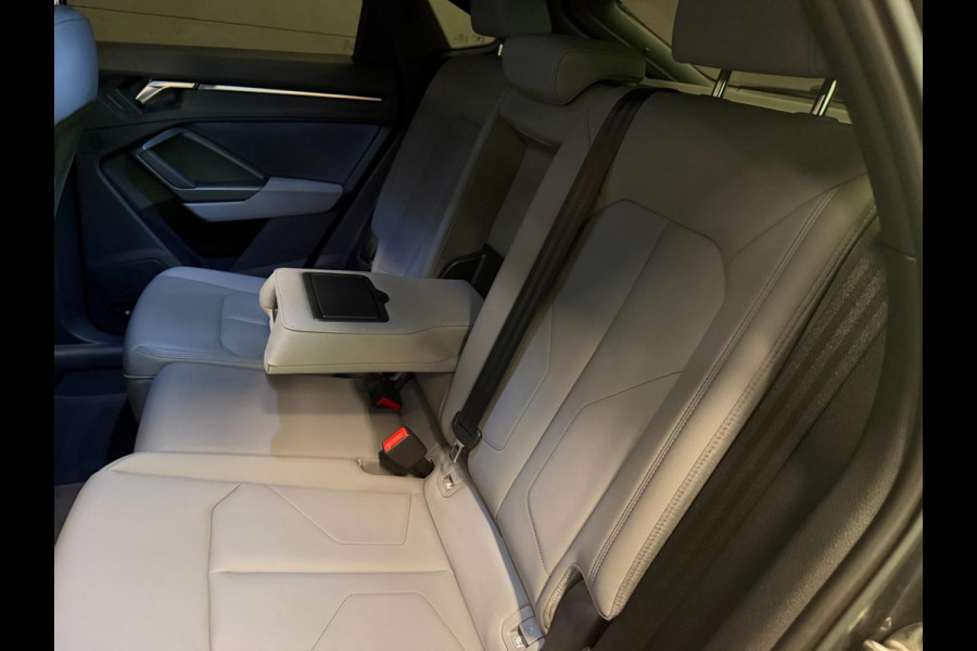 Audi Q3 Sportback 45 TFSI e 3X S-LINE BLACKLINE 20'' PANO/STOEL-M/V-COCKPIT/SONOS/CAM/DAB/CARPLAY/LED///