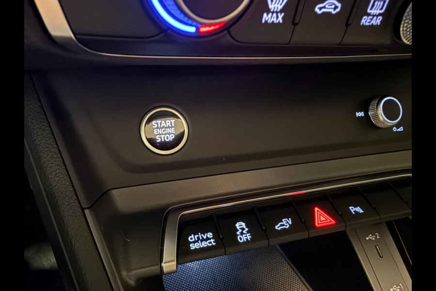 Audi Q3 Sportback 45 TFSI e 3X S-LINE BLACKLINE 20'' PANO/STOEL-M/V-COCKPIT/SONOS/CAM/DAB/CARPLAY/LED///