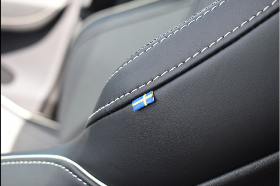 Volvo XC60 2.0 T6 Plug-in Hybrid AWD 253 Pk R-Design H/K Pano Memory Navi Leder 21 Inch
