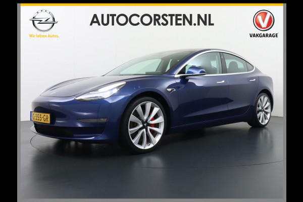 Tesla Model 3 Performance AWD 513pk FSD-MEEGELEVERD PAKKET! €71.440,- nieuw! 0-100kmh 3.4sec! Lmv-20" AutoPilot Carbon-Spoiler Full Self-Drivi Navi Led ACC DAB Voorverwarming interieur en Keyless via GSM-App One-Pedal-Drive Rode Remklauwen Premium Audio Veel grip door 4WD vierwielaandrijving.  Origineel Nederlandse auto nieuwprijs €72.080 Garantie op Accu en motor tot 28-12-2027/192.000km