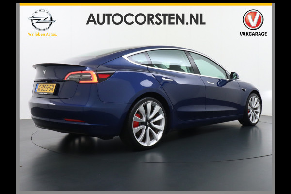 Tesla Model 3 Performance AWD 513pk FSD-MEEGELEVERD PAKKET! €71.440,- nieuw! 0-100kmh 3.4sec! Lmv-20" AutoPilot Carbon-Spoiler Full Self-Drivi Navi Led ACC DAB Voorverwarming interieur en Keyless via GSM-App One-Pedal-Drive Rode Remklauwen Premium Audio Veel grip door 4WD vierwielaandrijving.  Origineel Nederlandse auto nieuwprijs €72.080 Garantie op Accu en motor tot 28-12-2027/192.000km