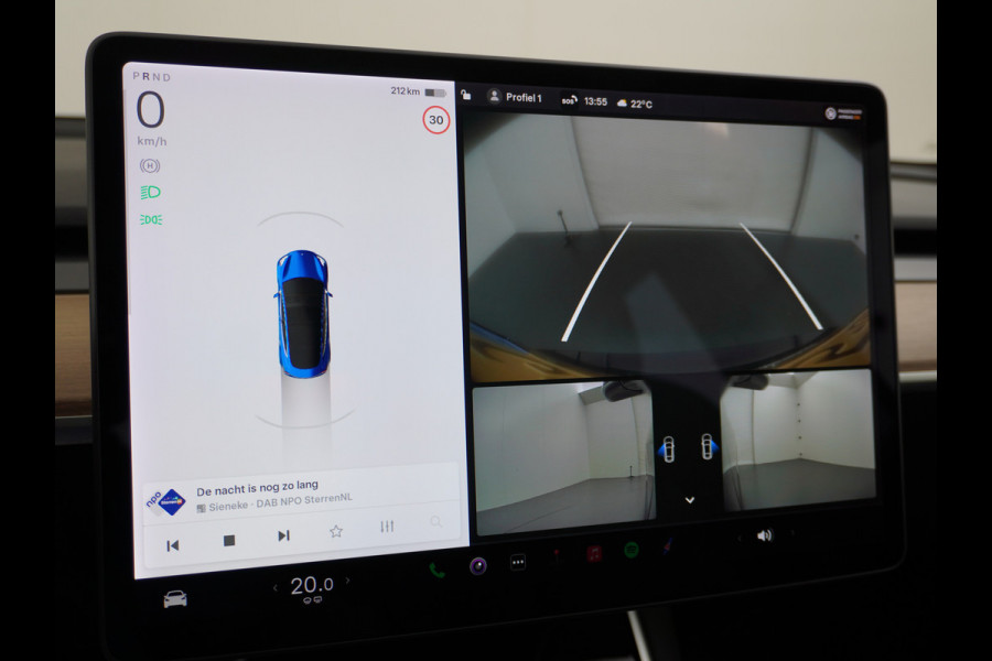 Tesla Model 3 Performance AWD 513pk FSD-MEEGELEVERD PAKKET! €71.440,- nieuw! 0-100kmh 3.4sec! Lmv-20" AutoPilot Carbon-Spoiler Full Self-Drivi Navi Led ACC DAB Voorverwarming interieur en Keyless via GSM-App One-Pedal-Drive Rode Remklauwen Premium Audio Veel grip door 4WD vierwielaandrijving.  Origineel Nederlandse auto nieuwprijs €72.080 Garantie op Accu en motor tot 28-12-2027/192.000km