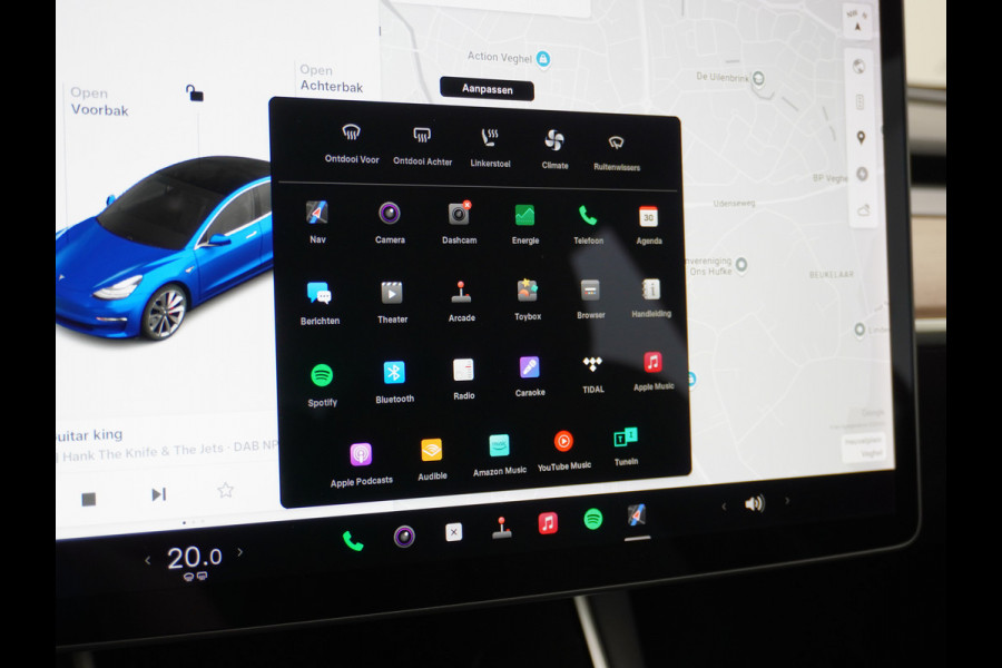 Tesla Model 3 Performance AWD 513pk FSD-MEEGELEVERD PAKKET! €71.440,- nieuw! 0-100kmh 3.4sec! Lmv-20" AutoPilot Carbon-Spoiler Full Self-Drivi Navi Led ACC DAB Voorverwarming interieur en Keyless via GSM-App One-Pedal-Drive Rode Remklauwen Premium Audio Veel grip door 4WD vierwielaandrijving.  Origineel Nederlandse auto nieuwprijs €72.080 Garantie op Accu en motor tot 28-12-2027/192.000km