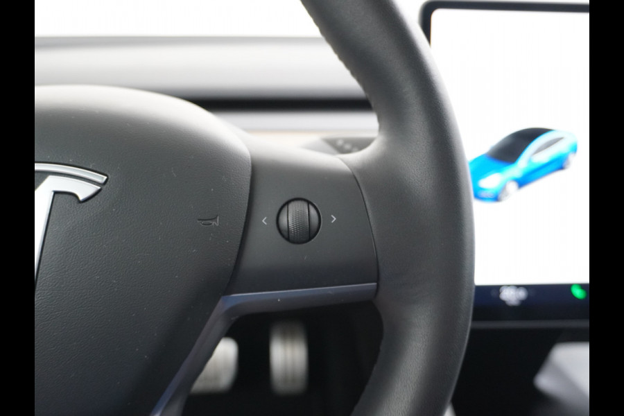 Tesla Model 3 Performance AWD 513pk FSD-MEEGELEVERD PAKKET! €71.440,- nieuw! 0-100kmh 3.4sec! Lmv-20" AutoPilot Carbon-Spoiler Full Self-Drivi Navi Led ACC DAB Voorverwarming interieur en Keyless via GSM-App One-Pedal-Drive Rode Remklauwen Premium Audio Veel grip door 4WD vierwielaandrijving.  Origineel Nederlandse auto nieuwprijs €72.080 Garantie op Accu en motor tot 28-12-2027/192.000km