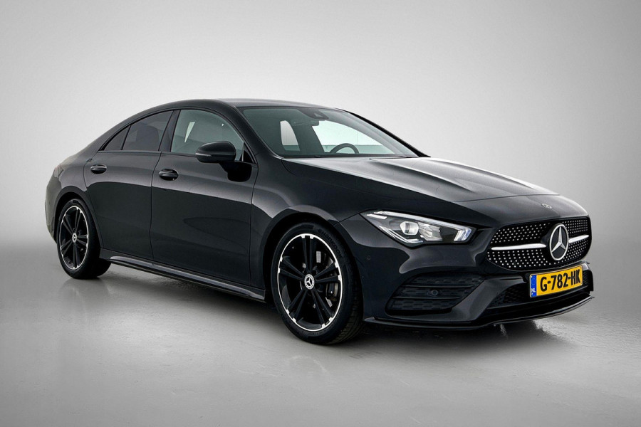 Mercedes-Benz CLA-Klasse 180 Business Solution AMG Upgrade Edition(NL-auto, Camera, Parkeerhulp, Navigatie, StoelV, Etc)