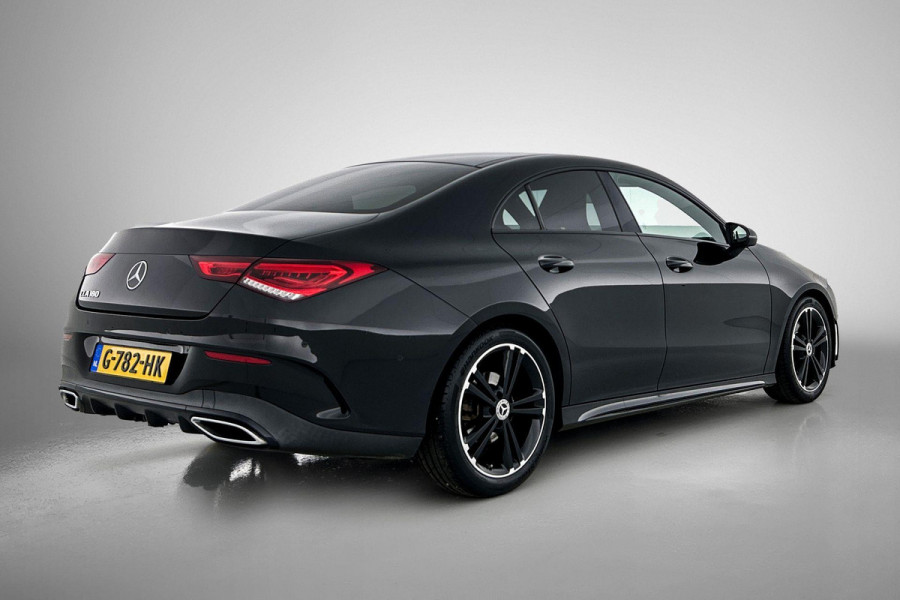 Mercedes-Benz CLA-Klasse 180 Business Solution AMG Upgrade Edition(NL-auto, Camera, Parkeerhulp, Navigatie, StoelV, Etc)