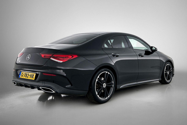 Mercedes-Benz CLA-Klasse 180 Business Solution AMG Upgrade Edition(NL-auto, Camera, Parkeerhulp, Navigatie, StoelV, Etc)